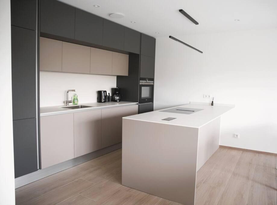 Beautiful Stylish 2Br Apartment In Kirchberg ルクセンブルク エクステリア 写真